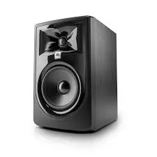 JBL 305p MkII Powered 5″ Two-Way Studio Monitor