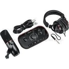 Focusrite Vocaster-Two-Studio,