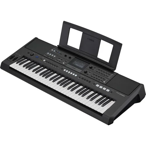 Yamaha PSR E583